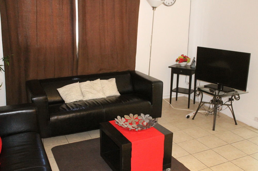 Adib - 625 Borthwick Ave, Unit 9 Apartment Ottawa